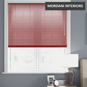 Red Aluminium Venetian Blind