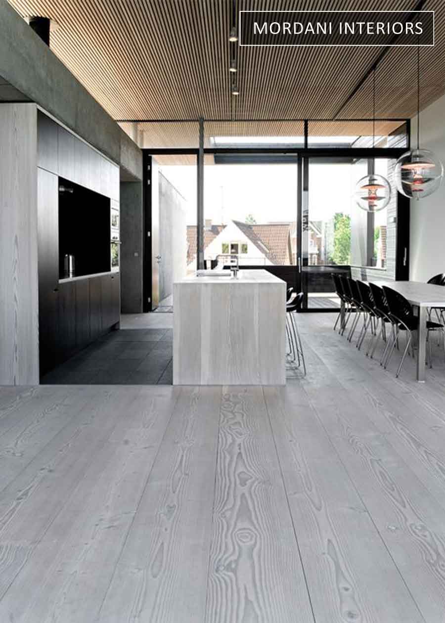 Long wide Valley Oak light engineered wooden flooring for commercial