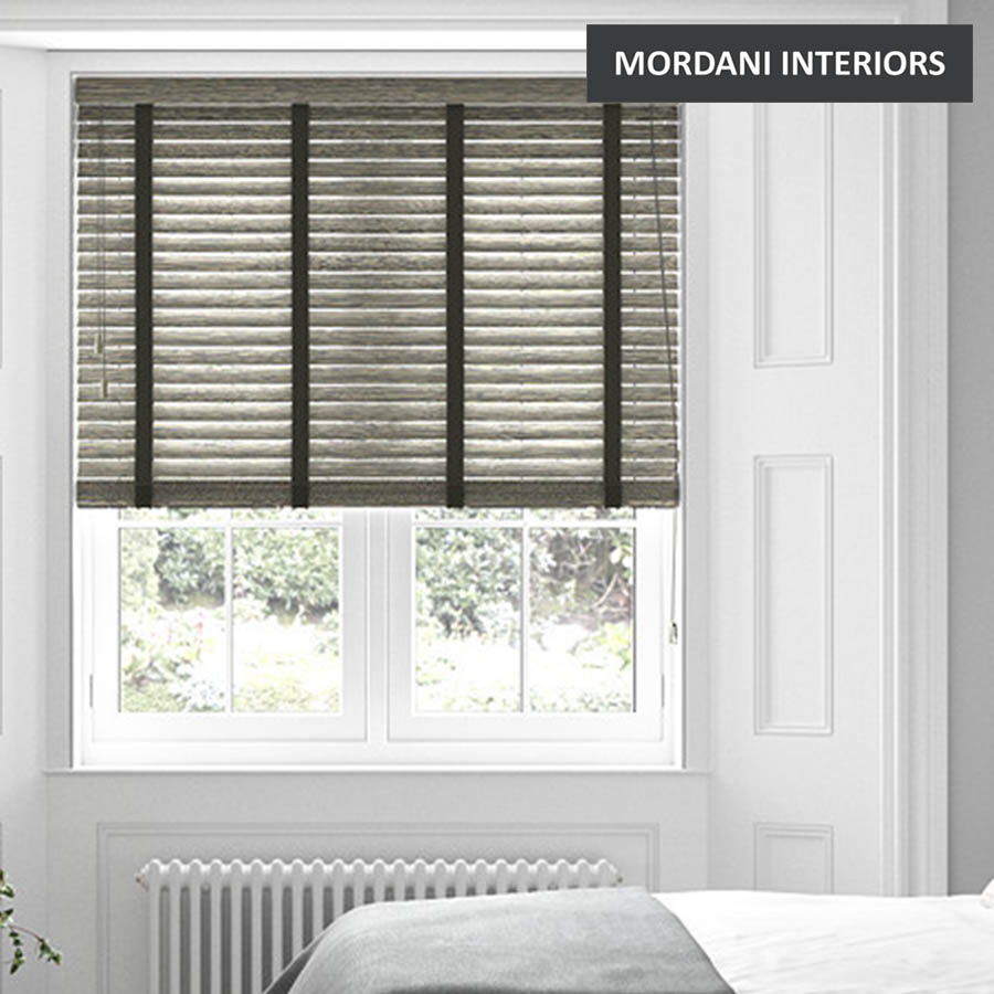 Distressed Ash Wooden Venetian Blind